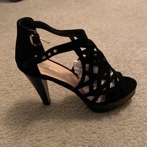 SUPER CUTE HEELS🤩🤩